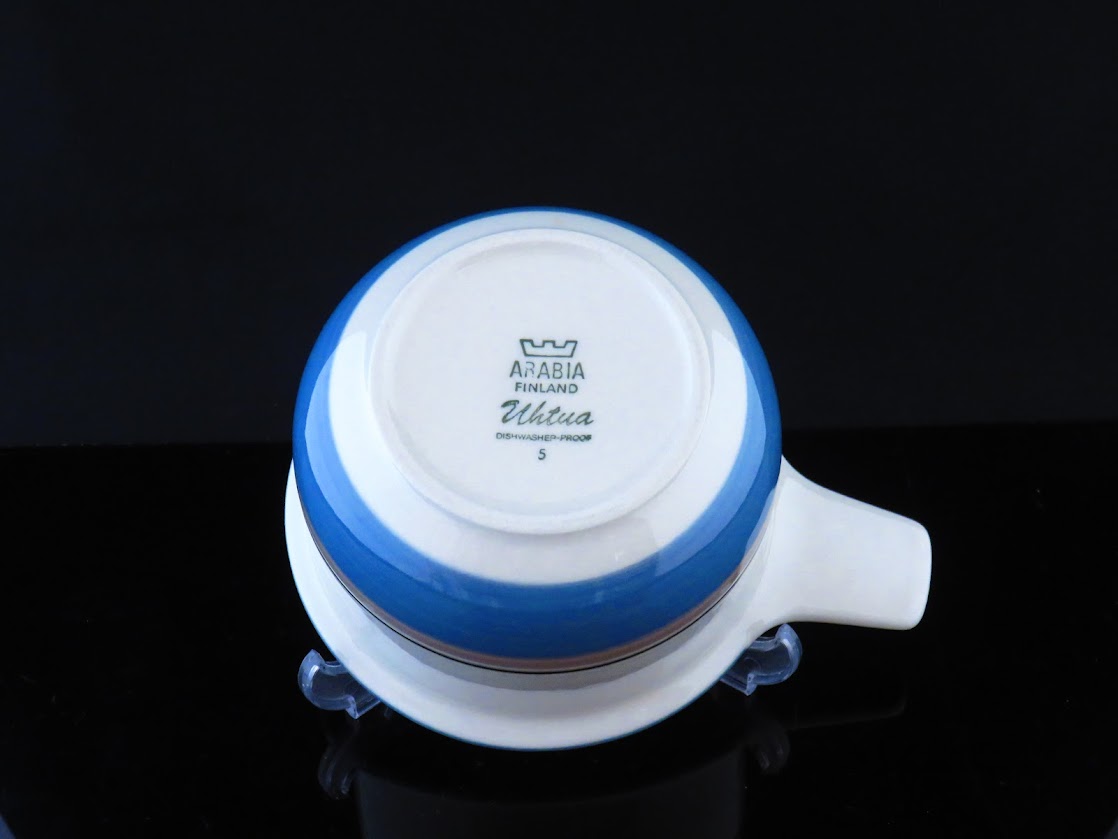 ARABIA/アラビア Uhtua/ウートゥア ソースボート Inkeri Leivo/インケリレイヴォ Ulla Procope/ウラプロコッペ