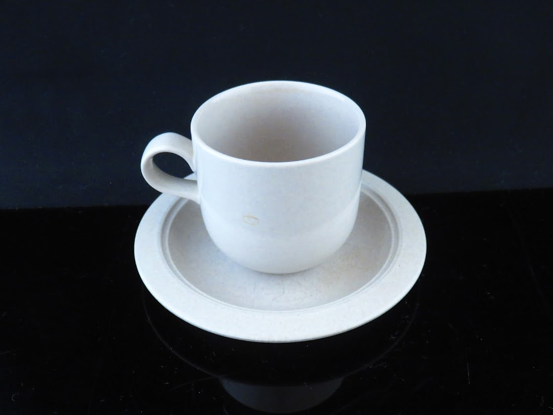 ARABIA/アラビア KRモデル Inkeri Leivo/インケリレイヴォ コーヒーカップ&ソーサー [1]