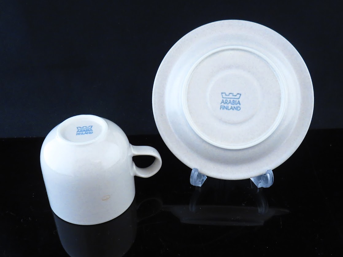 ARABIA/アラビア KRモデル Inkeri Leivo/インケリレイヴォ コーヒーカップ&ソーサー [1]