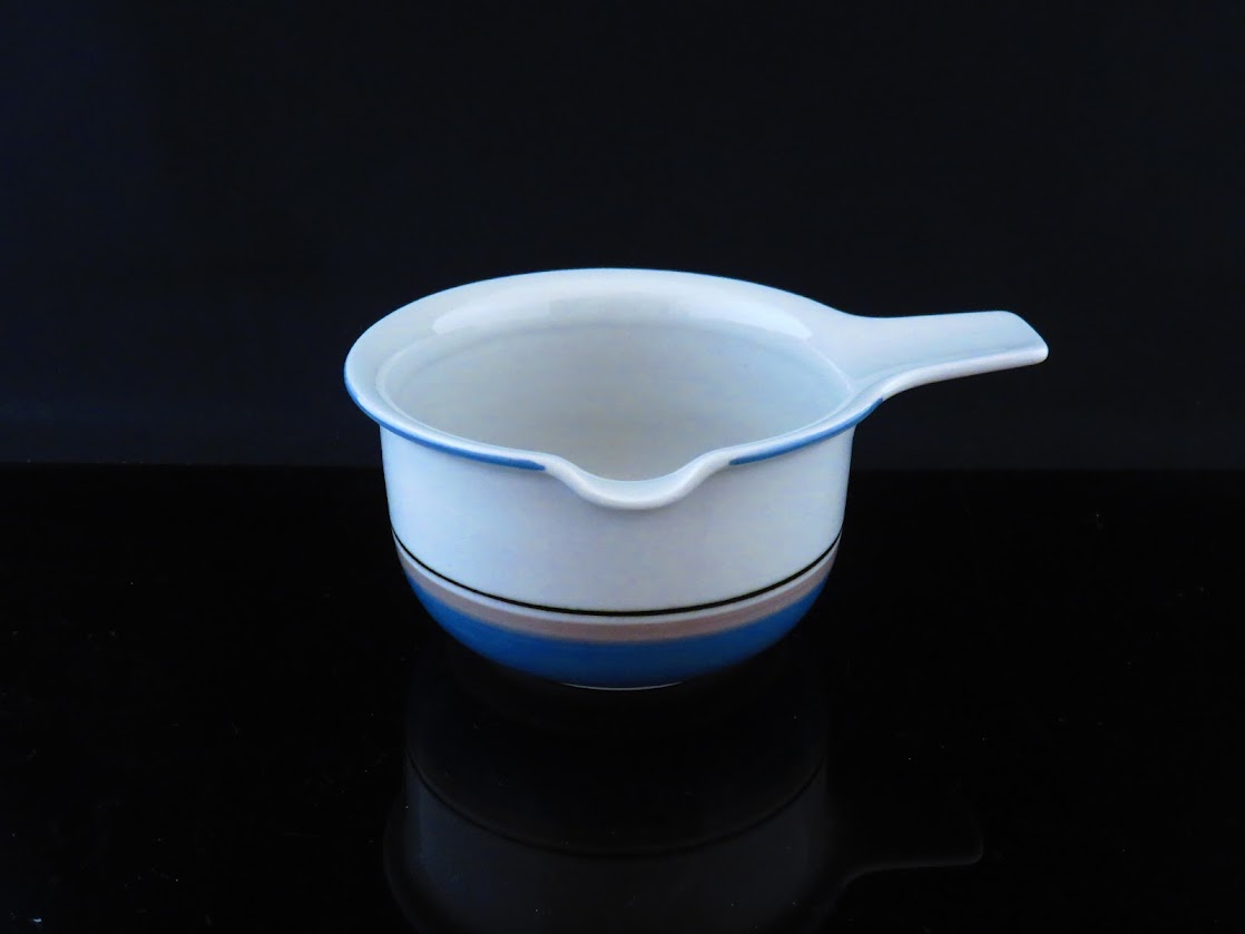 ARABIA/アラビア Uhtua/ウートゥア ソースボート Inkeri Leivo/インケリレイヴォ Ulla Procope/ウラプロコッペ