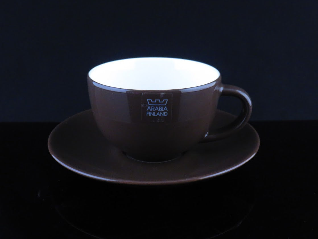 ARABIA/アラビア 24h ティーカップ&ソーサー ダークブラウン こげ茶 艶あり Heikki Orvola/ヘイッキオルヴォラ ブランドシール付き [1]