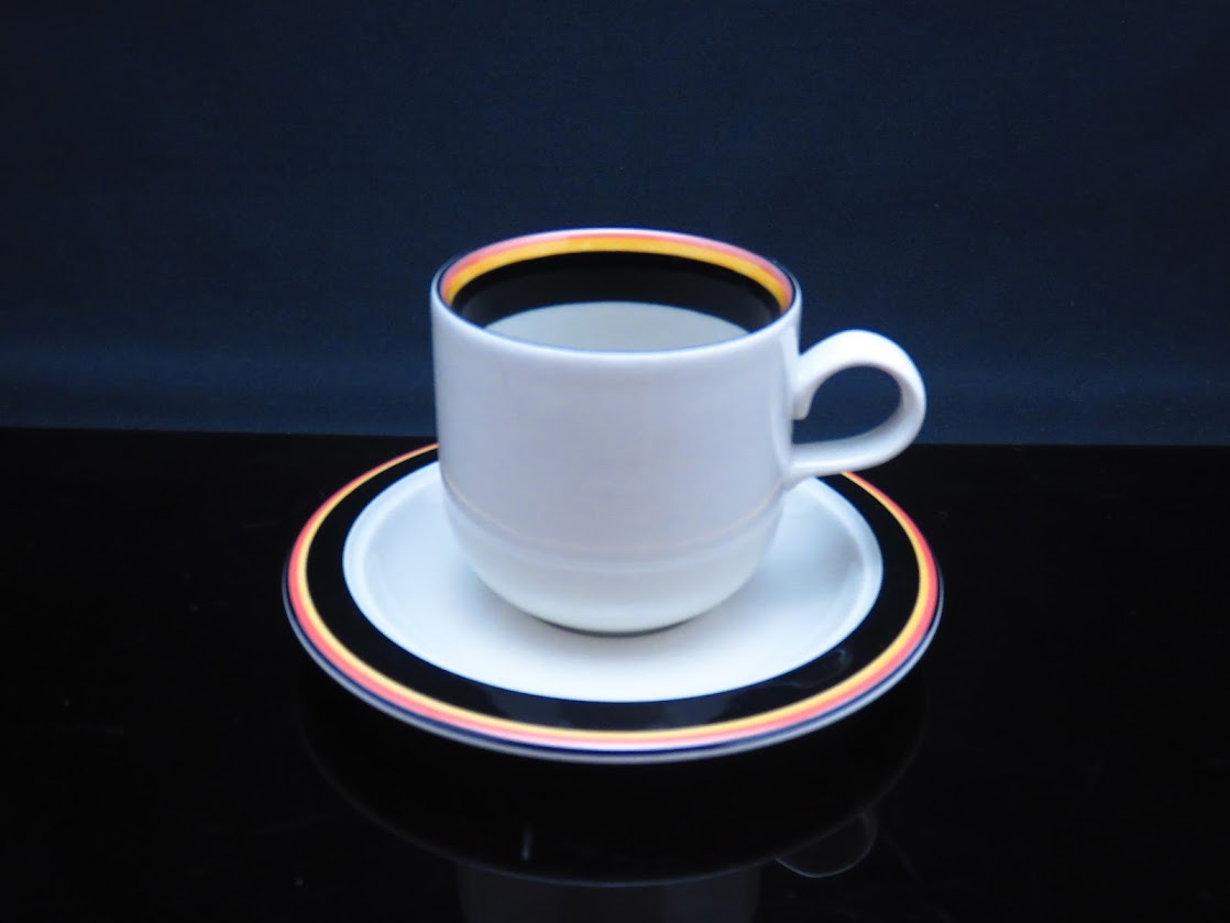 ARABIA/アラビア Reimari/レイマリ デミタスカップ&ソーサー Inkeri Leivo/インケリレイヴォ ロングサイズ [2]