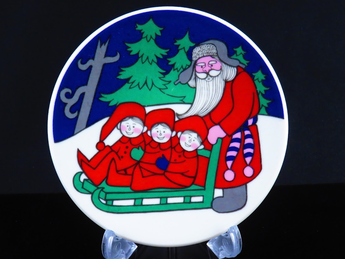 アラビア　ARABIA クリスマスプレート　1980 サンタクロース Arabia アラビア クリスマスイヤープレート1980年 - メルカリ