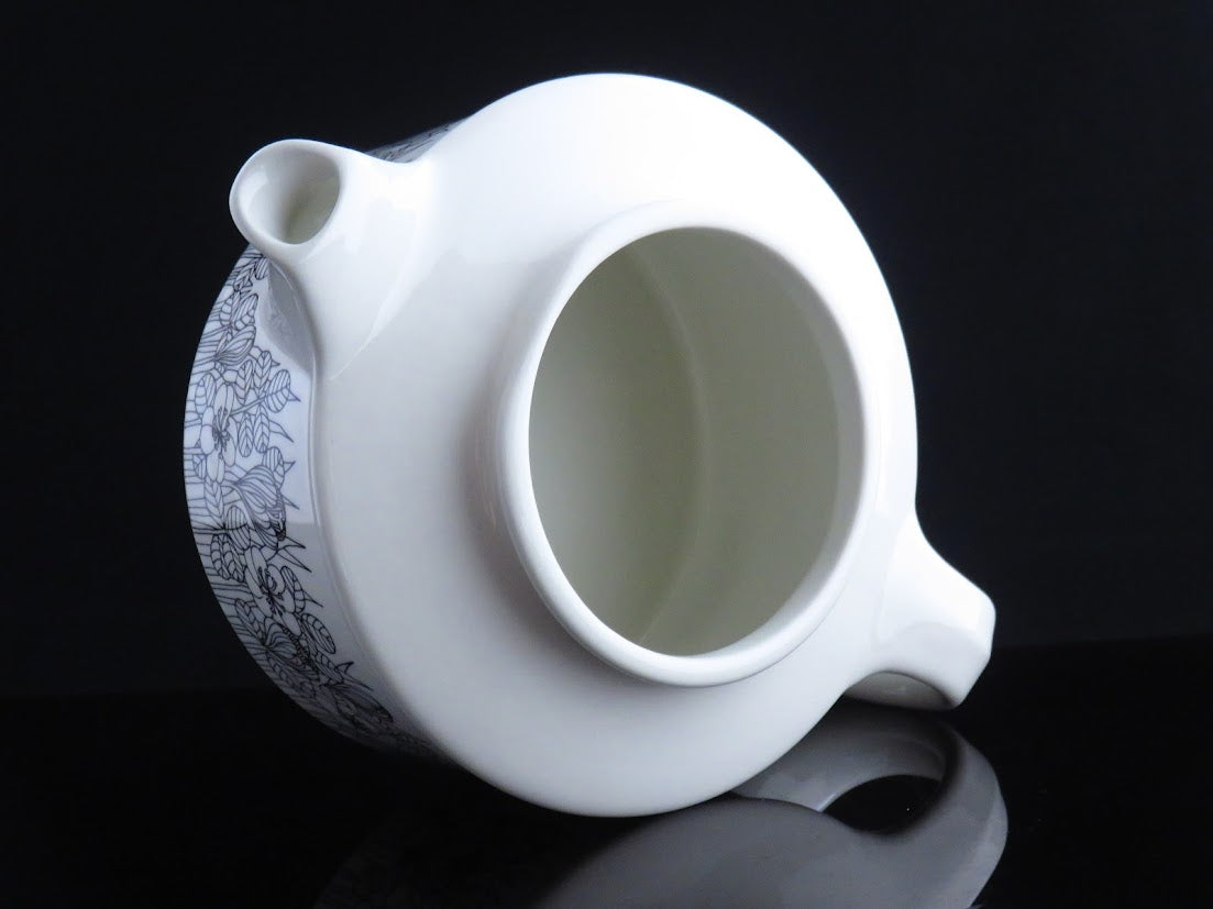 アンティーク アラビア　クロッカス ティーポットカラー クロッカス(Krokus) BW / ティーポット | アラビア(ARABIA)の