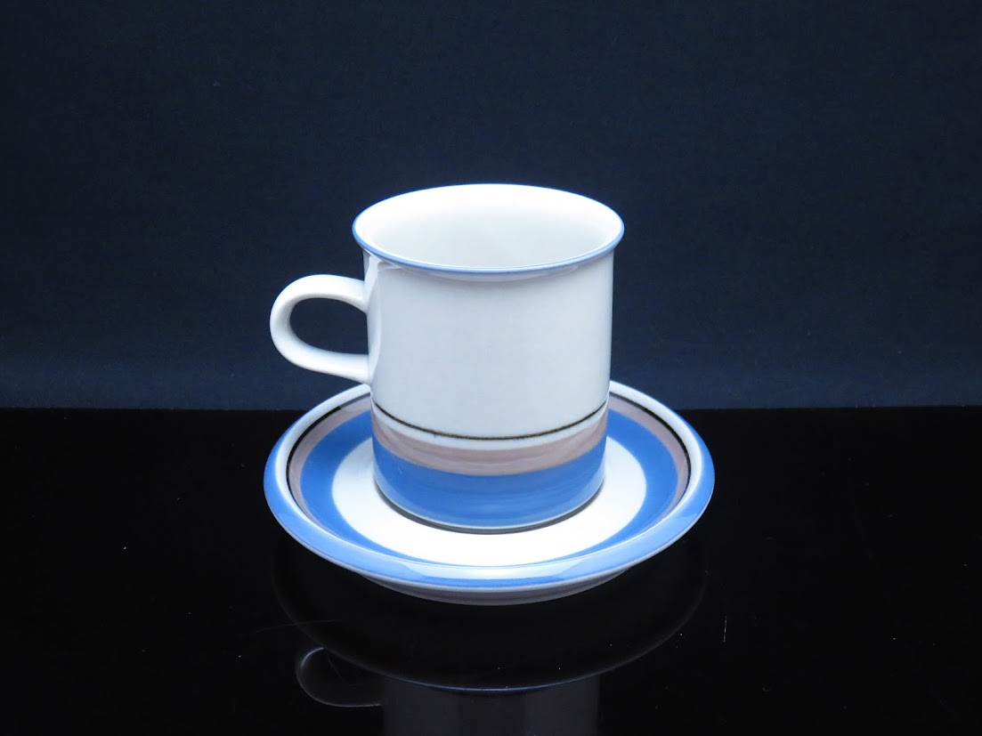 ARABIA/アラビア Uhtua/ウートゥア コーヒーカップ&ソーサー Inkeri Leivo/インケリレイヴォ Ulla Procope/ウラプロコッペ [2]