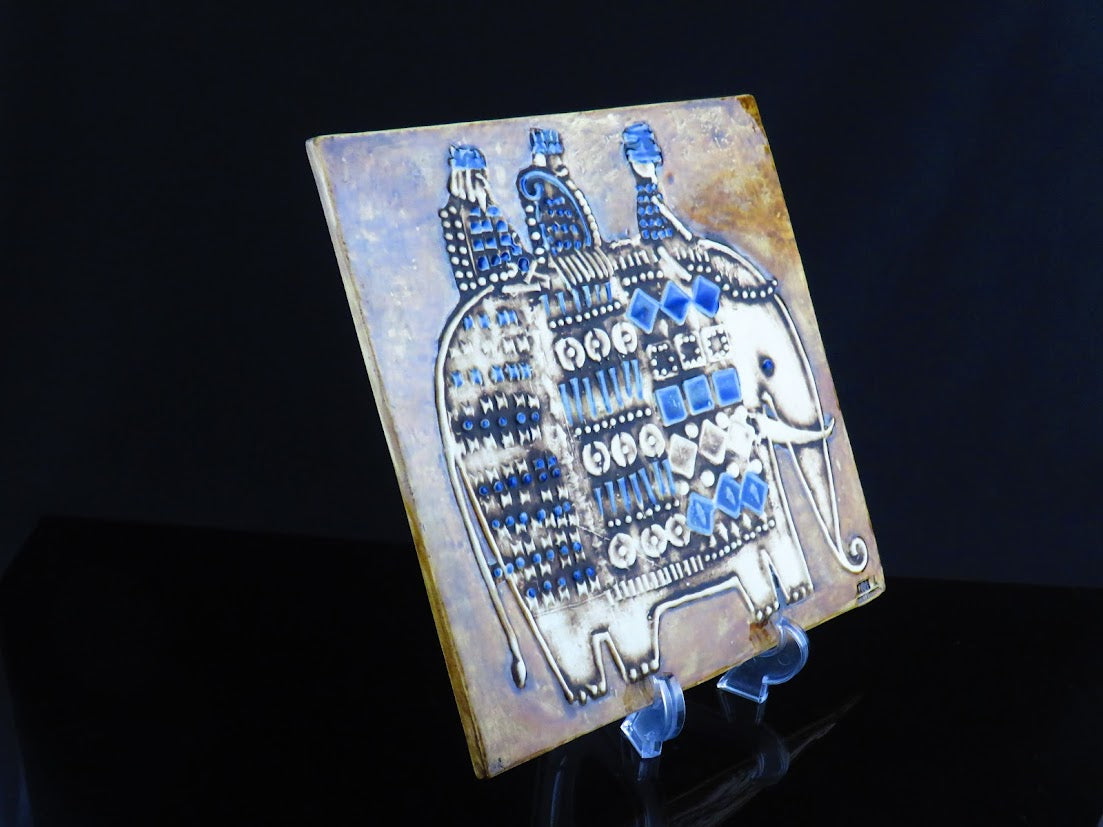 Gustavsberg/グスタフスベリ Lisa Larson/リサラーソン UNIK Elefant/ゾウ 陶板