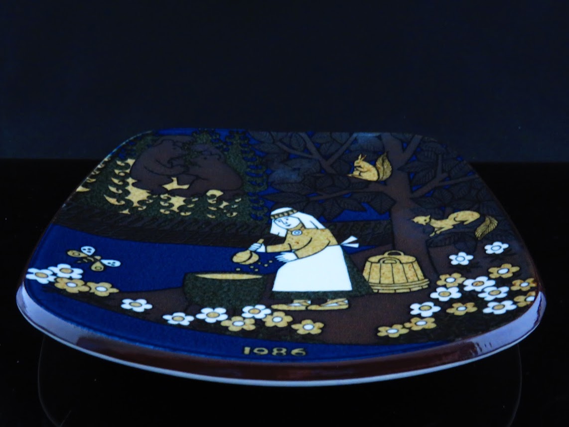 ARABIA/アラビア KALEVALA/カレワラ Raija Uosikkinen/ライヤウオシッキネン 1986 ウォールプレート 飾りプレート 絵皿