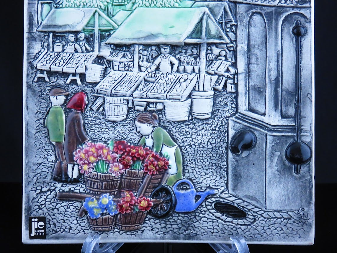 レア！ Jie Gantofta/ジィガントフタ Aimo Nietosvuori/アイモニエトスヴオリ 陶板 市場の風景 ブランドシール付き