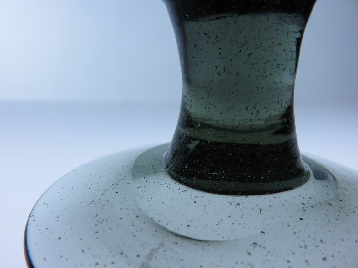 Boda/ボダ Erik Hoglund/エリックホグラン ベース フラワーベース 花瓶 レアカラー グレイ グリーン 脚付き H15.0cm カットサイン有